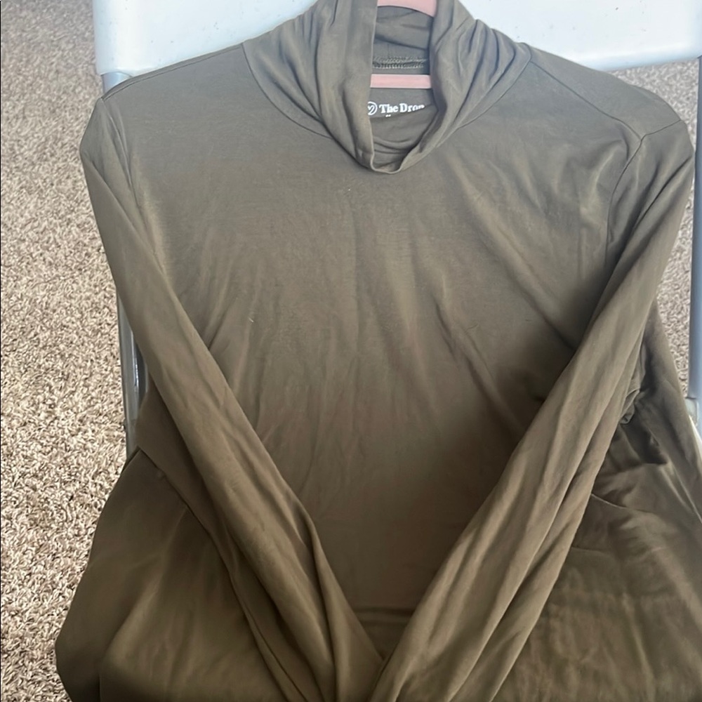 Women's Olive Long Sleeve Top